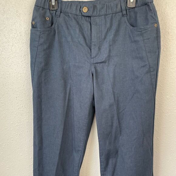 Multiples Cropped Navy Blue Pants Size 10 EUC - Picture 2 of 7
